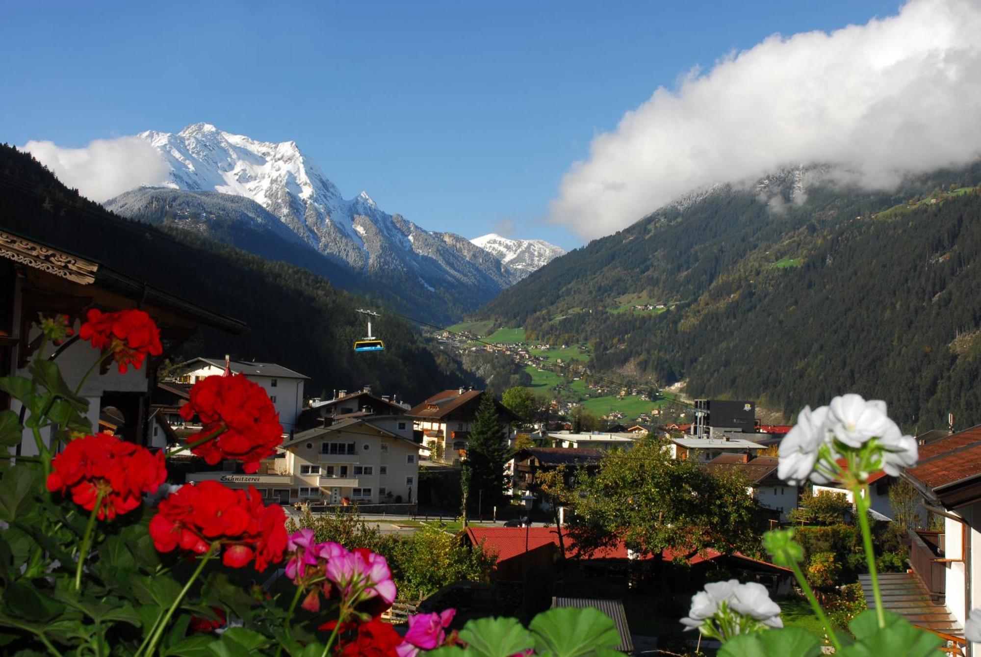 Haus Tasser Apartment Mayrhofen Exterior photo